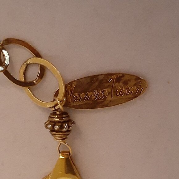 Vannesa Tosoni Plated Silver with Black Stone Necklace - Picture 6 of 10